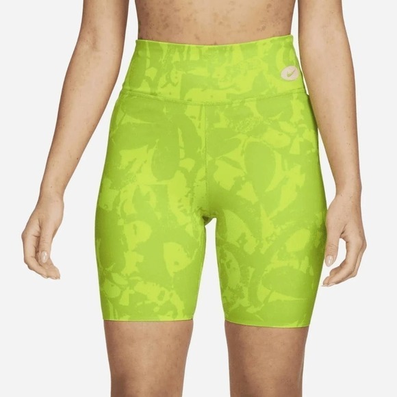 Nike Pants - Nike One Luxe Tight Fit Shorts Size XXL NWT